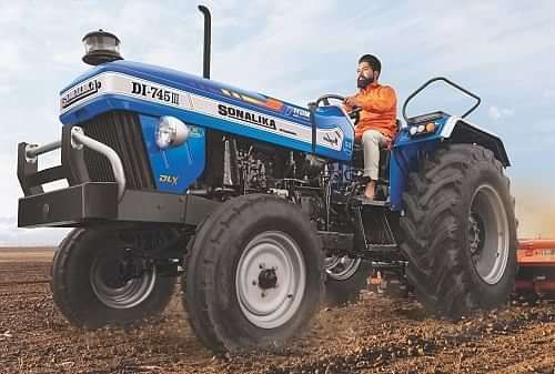 Sonalika Sikander DI 745 Dlx